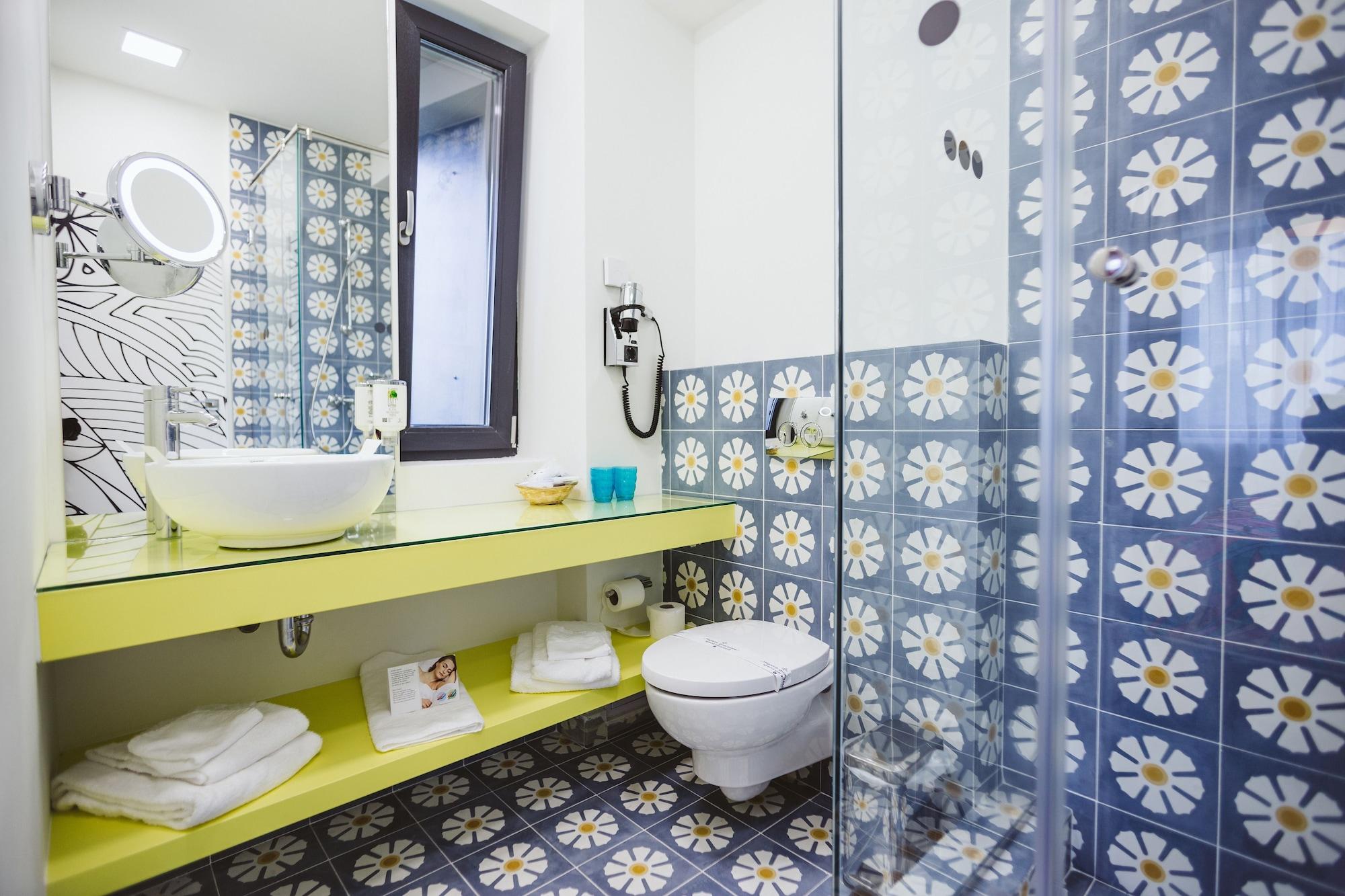 Lol Et Lola Hotel Kolozsvár Kültér fotó