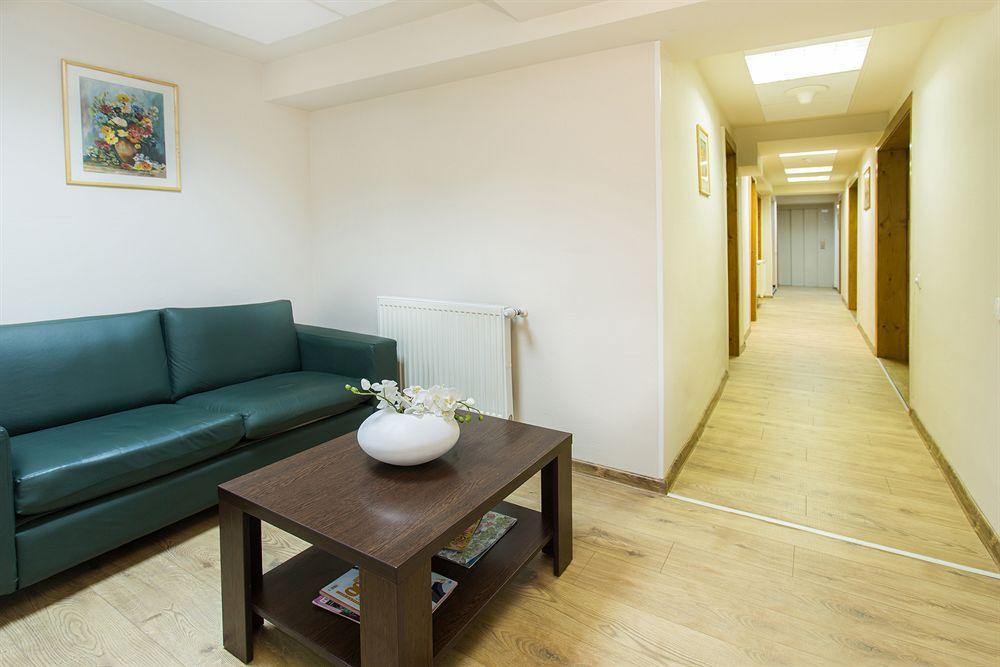 Lol Et Lola Hotel Kolozsvár Kültér fotó