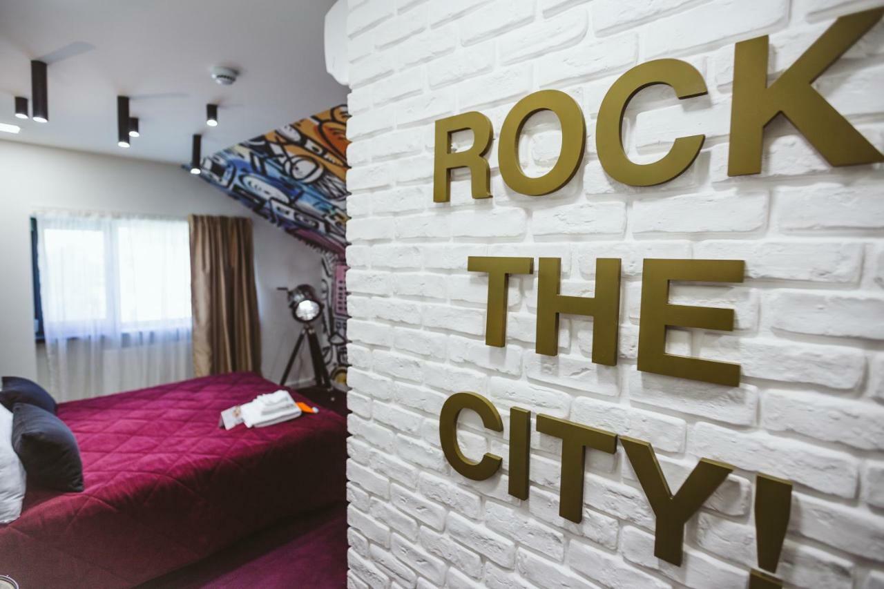 Lol Et Lola Hotel Kolozsvár Kültér fotó